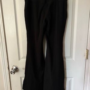 Wide leg leggings with cross waist